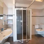 Apart Otel - Mare
