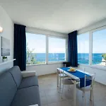 - Mare 3* Pomonte