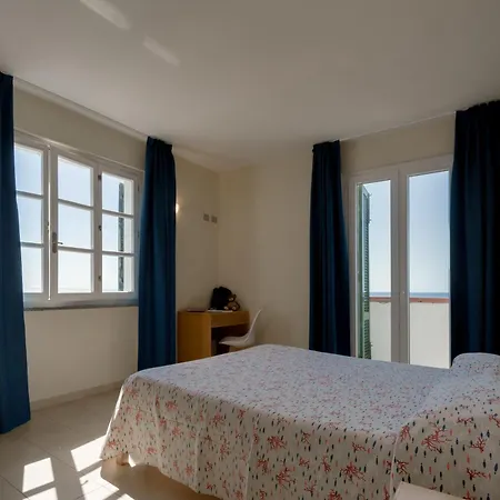 - Mare Ξενοδοχείο με διαμερίσματα 3*